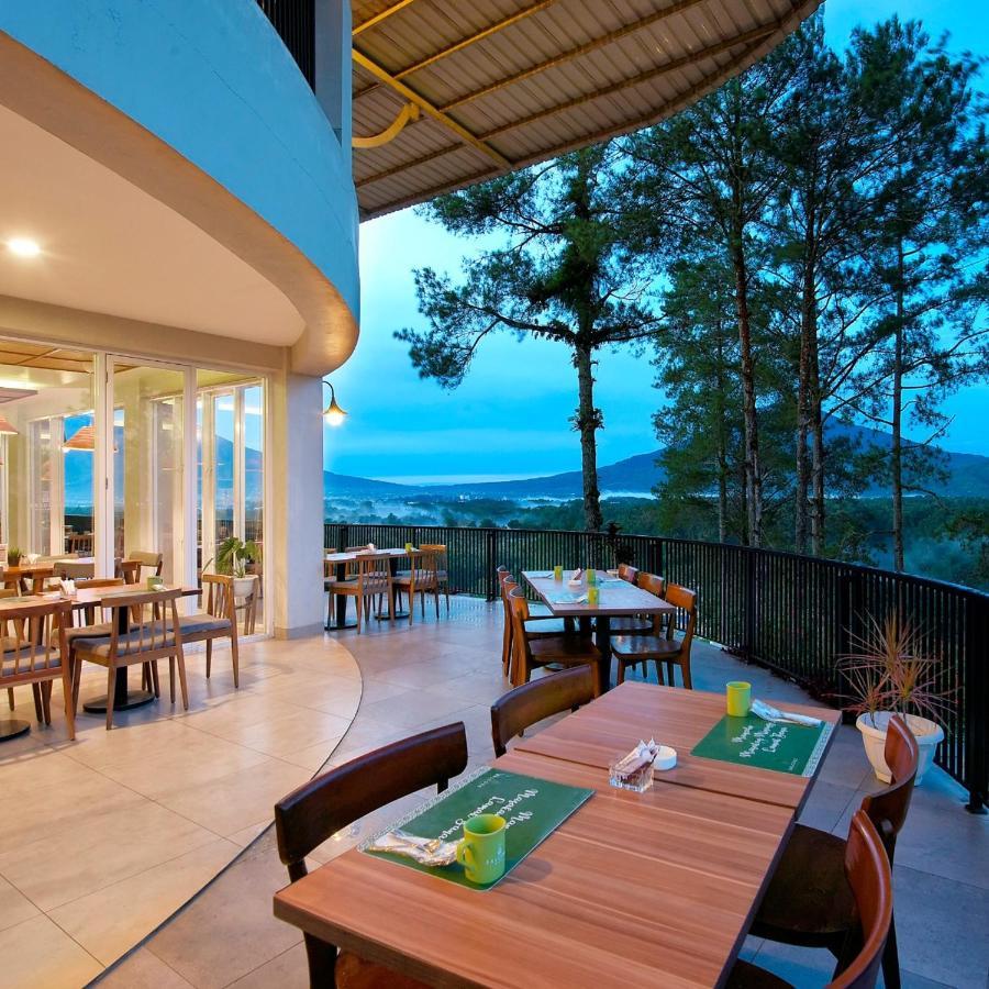 The Balcone Suites & Resort Bukittinggi Ngoại thất bức ảnh