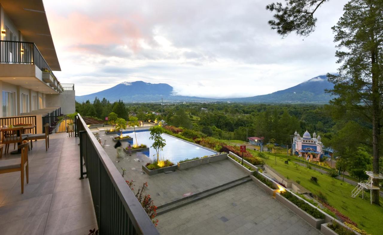 The Balcone Suites & Resort Bukittinggi Ngoại thất bức ảnh
